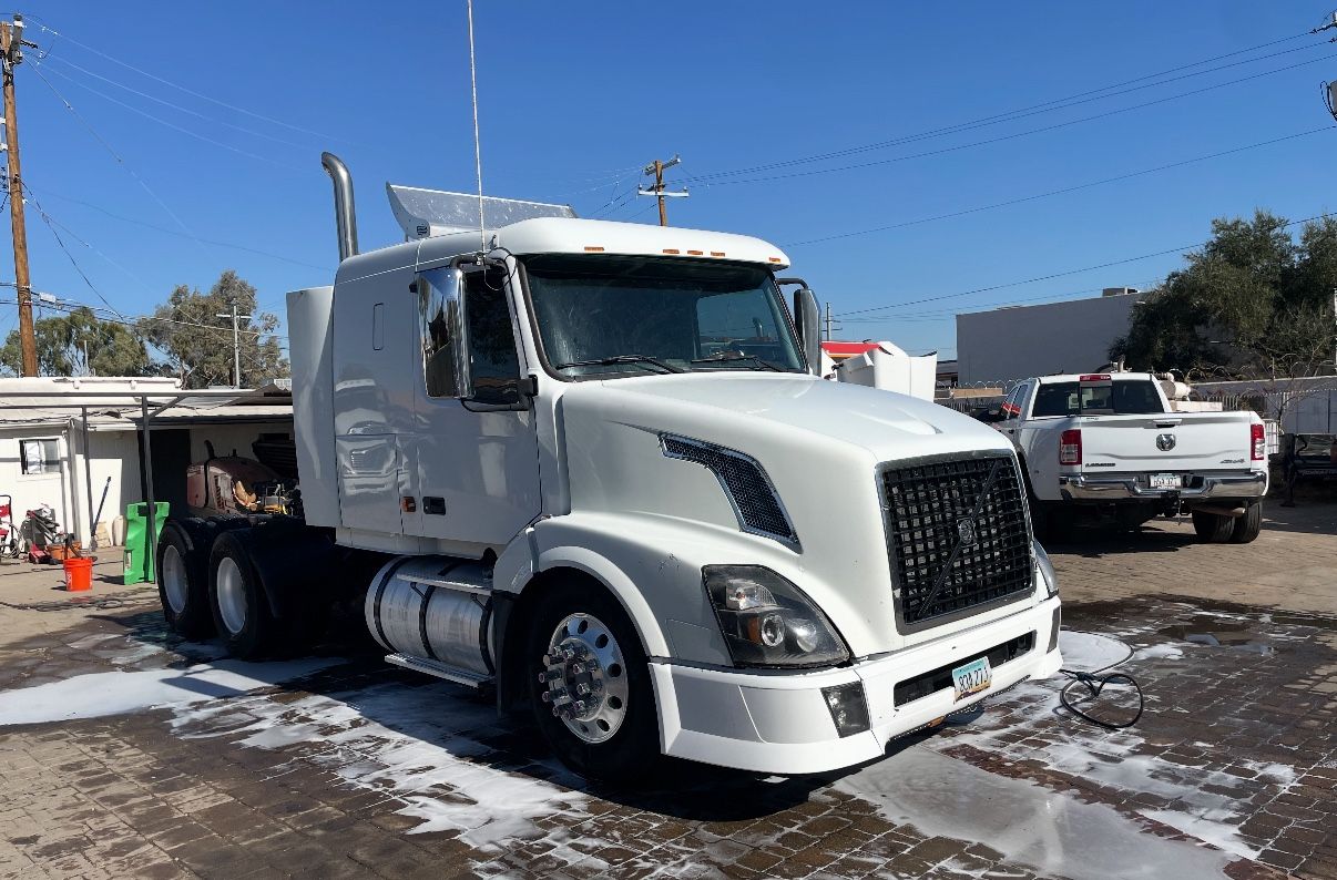 2006 Volvo And Belly’s Dumps For Sale
