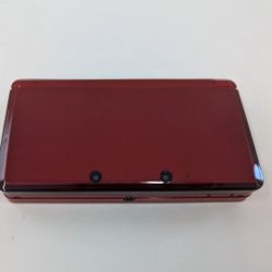 NINTENDO  3DS  WITH CHARGER INCLUDED  