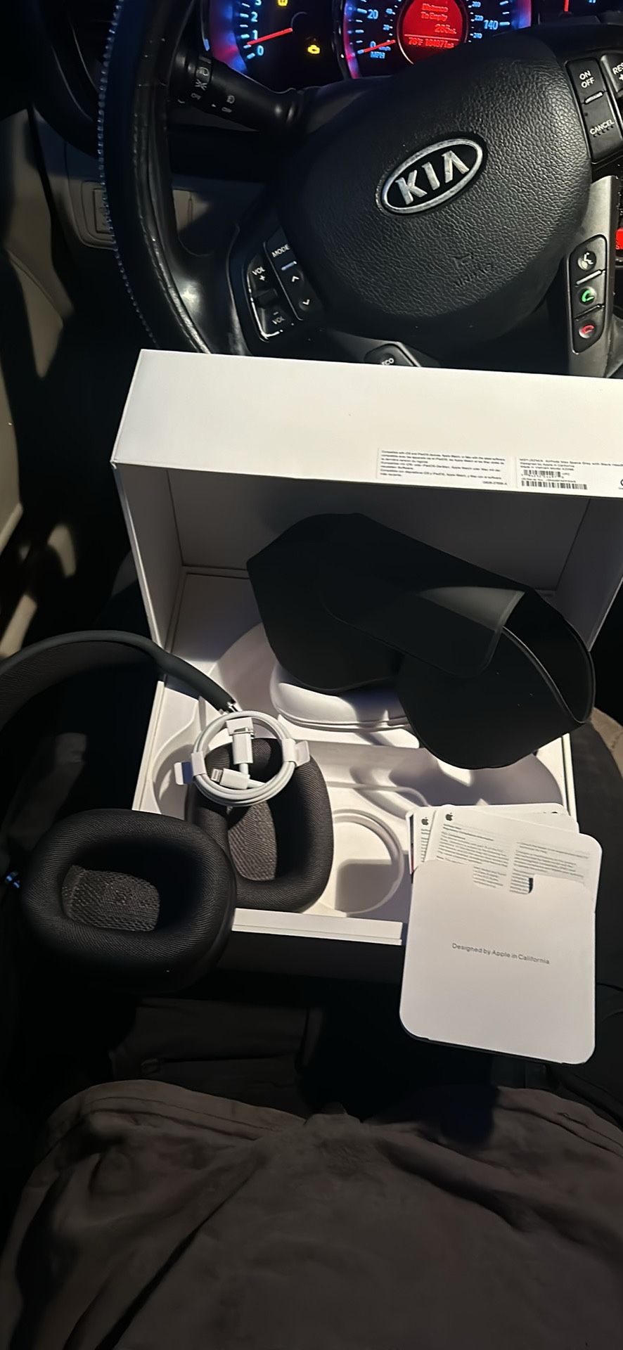 Apple AirPod Max Space Gray