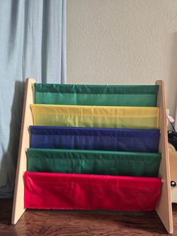 Kids book rack