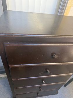 Dresser / Mueble