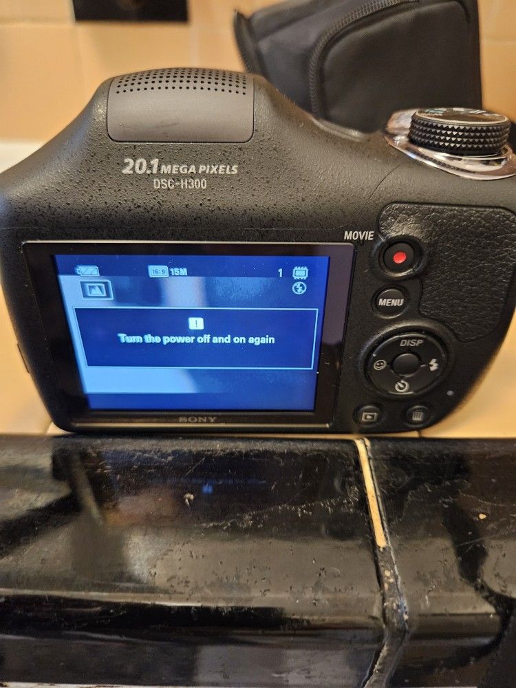 Sony Cybershot Camera And Bag