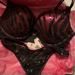 Victoria Secret Christmas Gift Size 36 C Push Up And Matching Sequin Thong Size Med