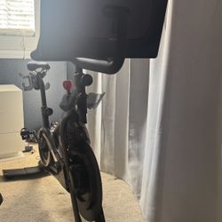 Peloton Bike+