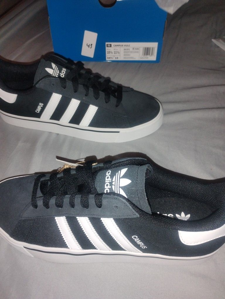 Adidas.... Brand New.... Size 10.5