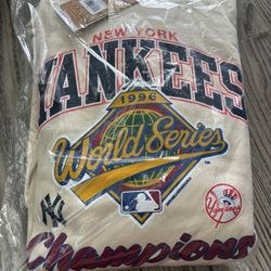 XLNew York Yankees Champions 1996 Cream Color