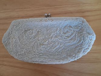 Vintage white beaded evening clutch purse