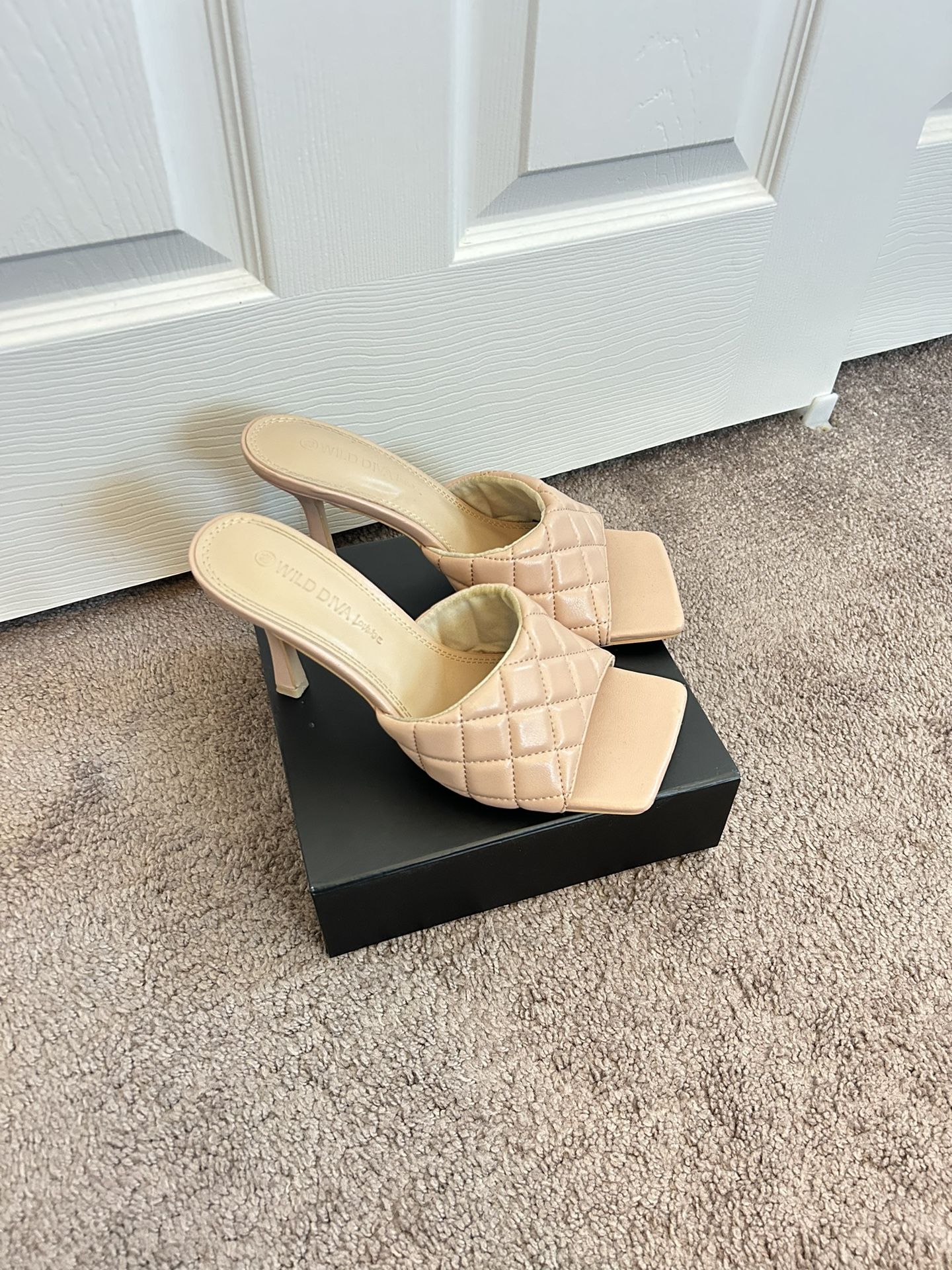 Heels Size 8 1/2