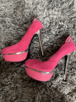 Guess heels 👠 brand new size 8