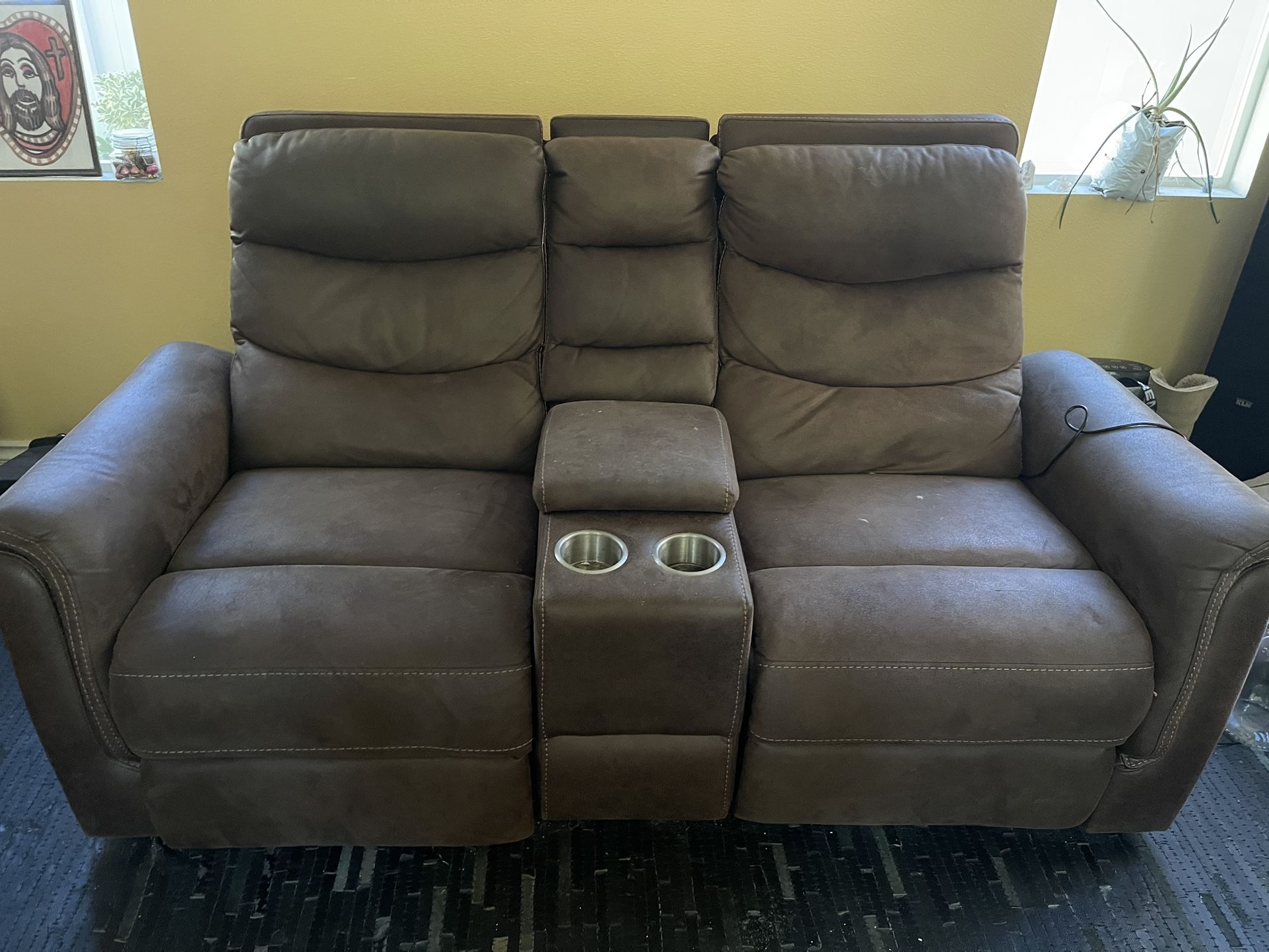 Trevor Power Recliner X 2