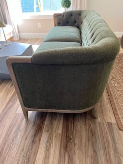 Sofa/ Couch