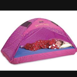 Childrens tent 