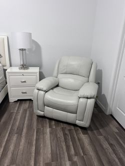 Recliner