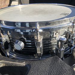 Snare Drum With Case  and  a stand