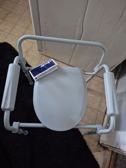 Drive folding steel commode