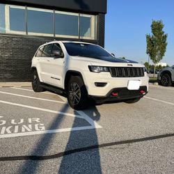 2017 Jeep Grand Cherokee Trailhawk. 