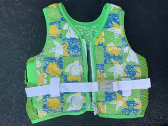 Toddler’s swim vest