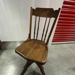 Antique Wooden Barber Chair – Vintage Spindle-Back with Carved Detail