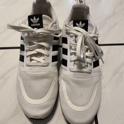 Adidas Size 9.5 White