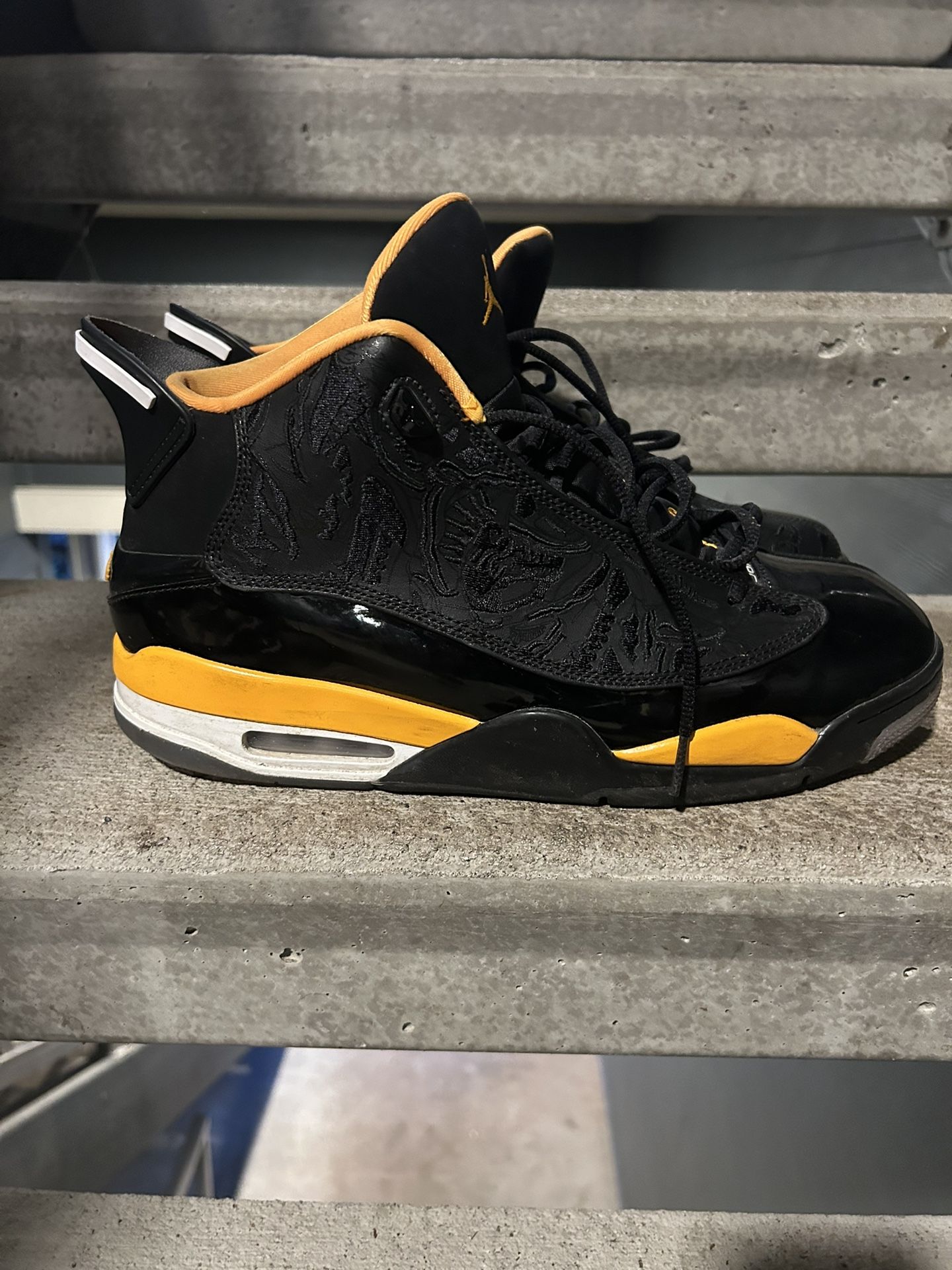 Jordan DUB ZERO Black Taxi: Size 12