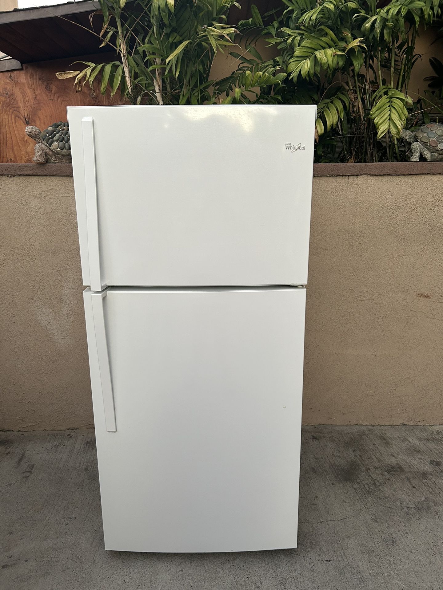 WHIRLPOOL FRIDGE WHITE 19CU FT 30x32x66๐๐3 MONTHS WARRANTY