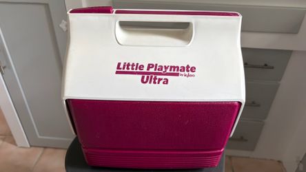 Vintage Igloo Little Playmate Ultra Cooler