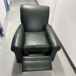 Rich Leather Recliner Chair