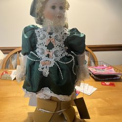 Franklin Mint Musical Porcelain Doll