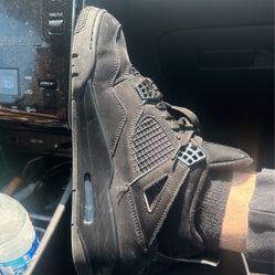 Jordan 4’s Black Cat