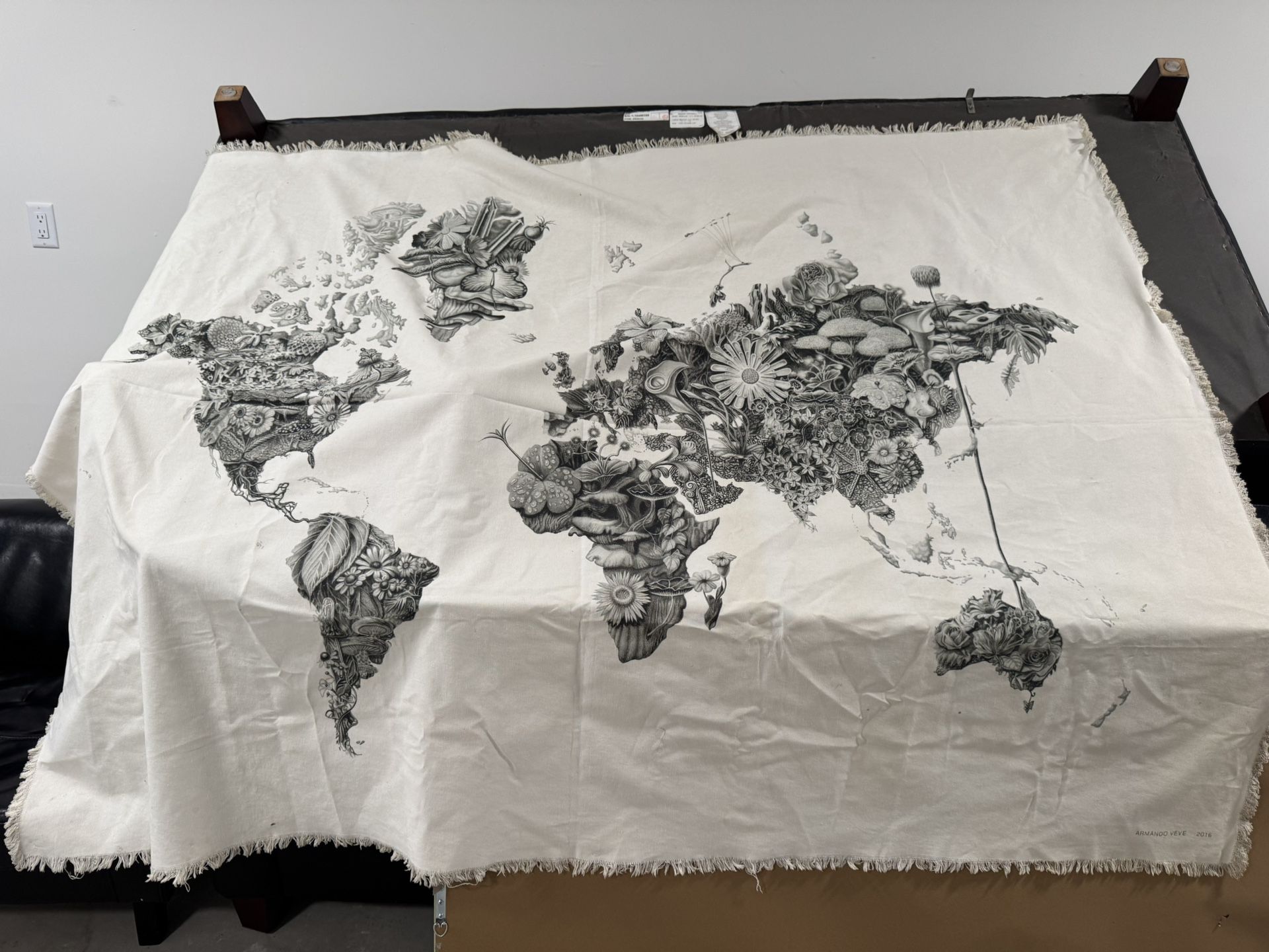 Floral World Map Tapestry – Armando Veve (2016)