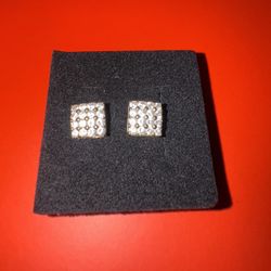 10k Gold Earrings 