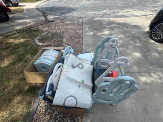 Large play pen