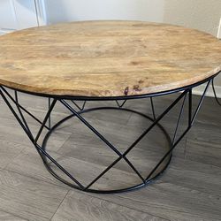 Round Coffee Table 