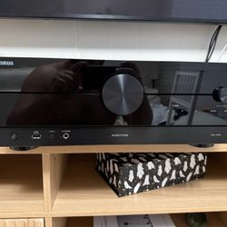 Yamaha RX-A2 receiver