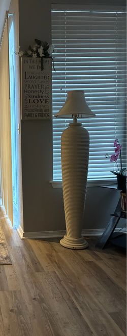 Beautiful texture vintage lamp $300 for set of 2