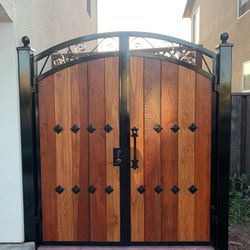 Metal And Wood Gates