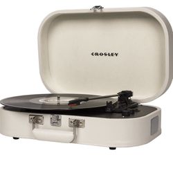 CROSLEY DISCOVERY 3- Speed Portable Turntable Bluetooth White Color Used Open Box