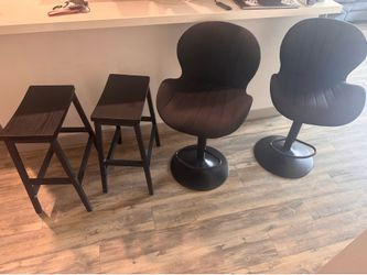 4 bar stools
