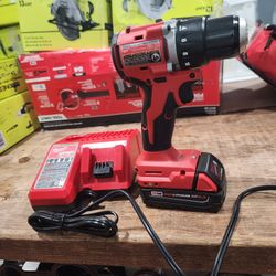 Millwake Drill Used 1 Time Like New Baterie And Charger Also Bag $95
