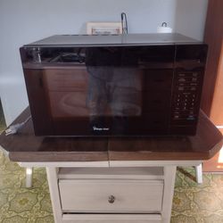 Magic Chef Microwave 