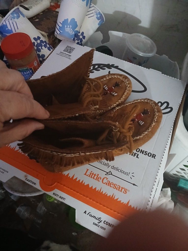 Indian Moccasins Size 9 Leather Best Offer 