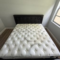 California King Bed + Mattress for Sale 