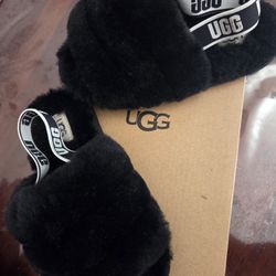 Kids 11 Ugg Slide