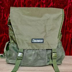 Trasharoo - Spare Tire Trash Holder