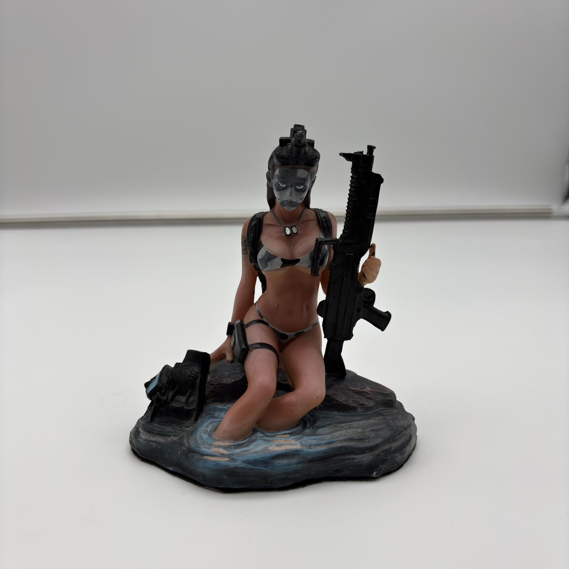 Pacific Giftware Figures - 7939 - US Navy Seal "Slippery When Wet" 5 Inch Figure