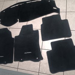 Floor Mats 