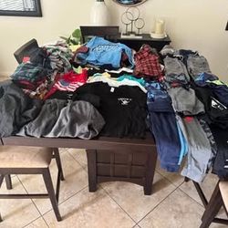 Huge 4T Boy Bundle!! (Nike,Levi, Cat n Jack, Old Nay And More)