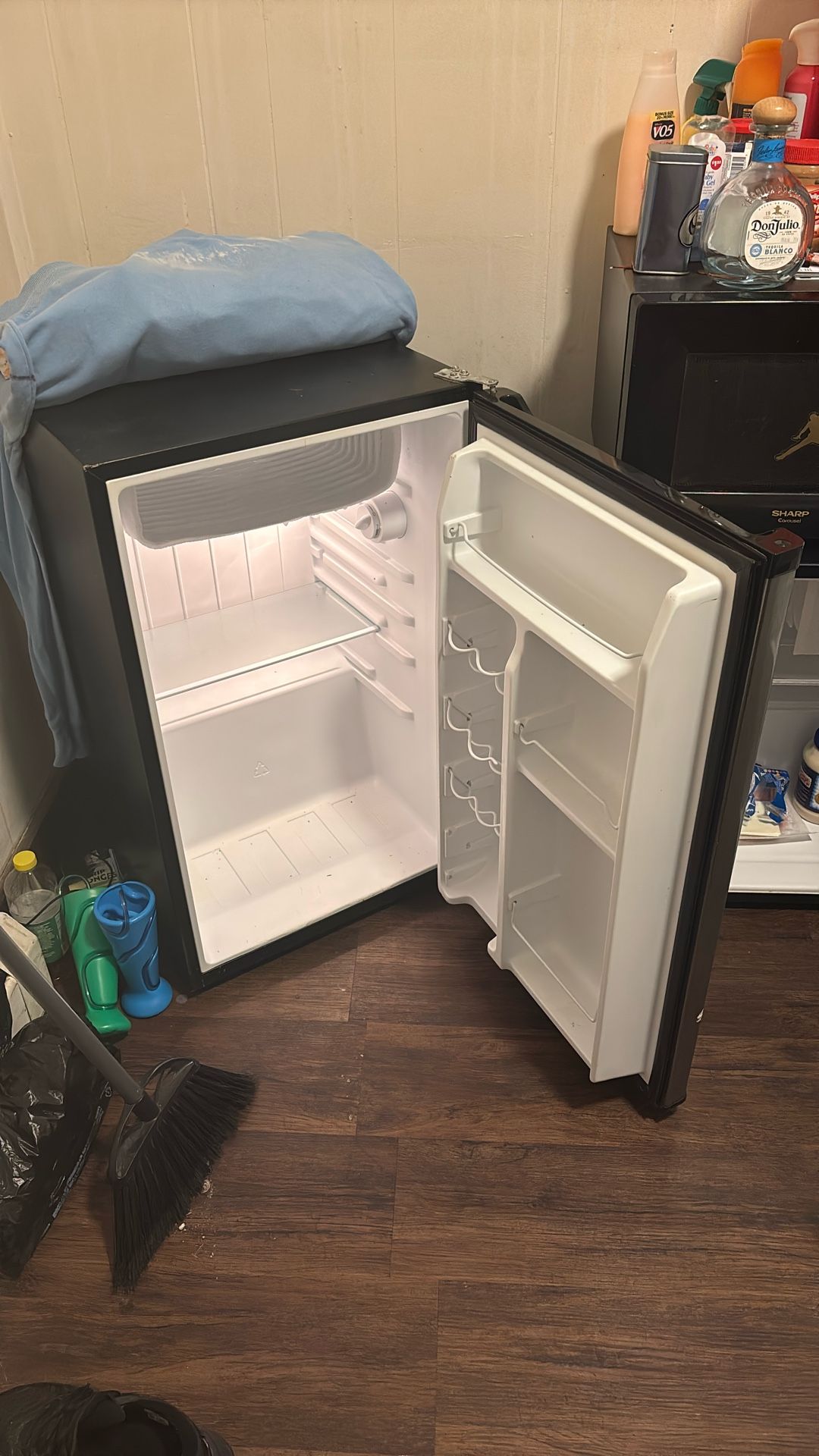 Mini Fridge