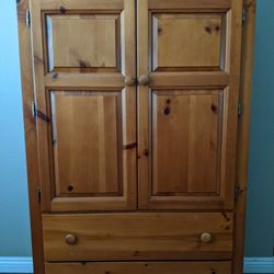 Bassett Pine Armoire Cabinet 