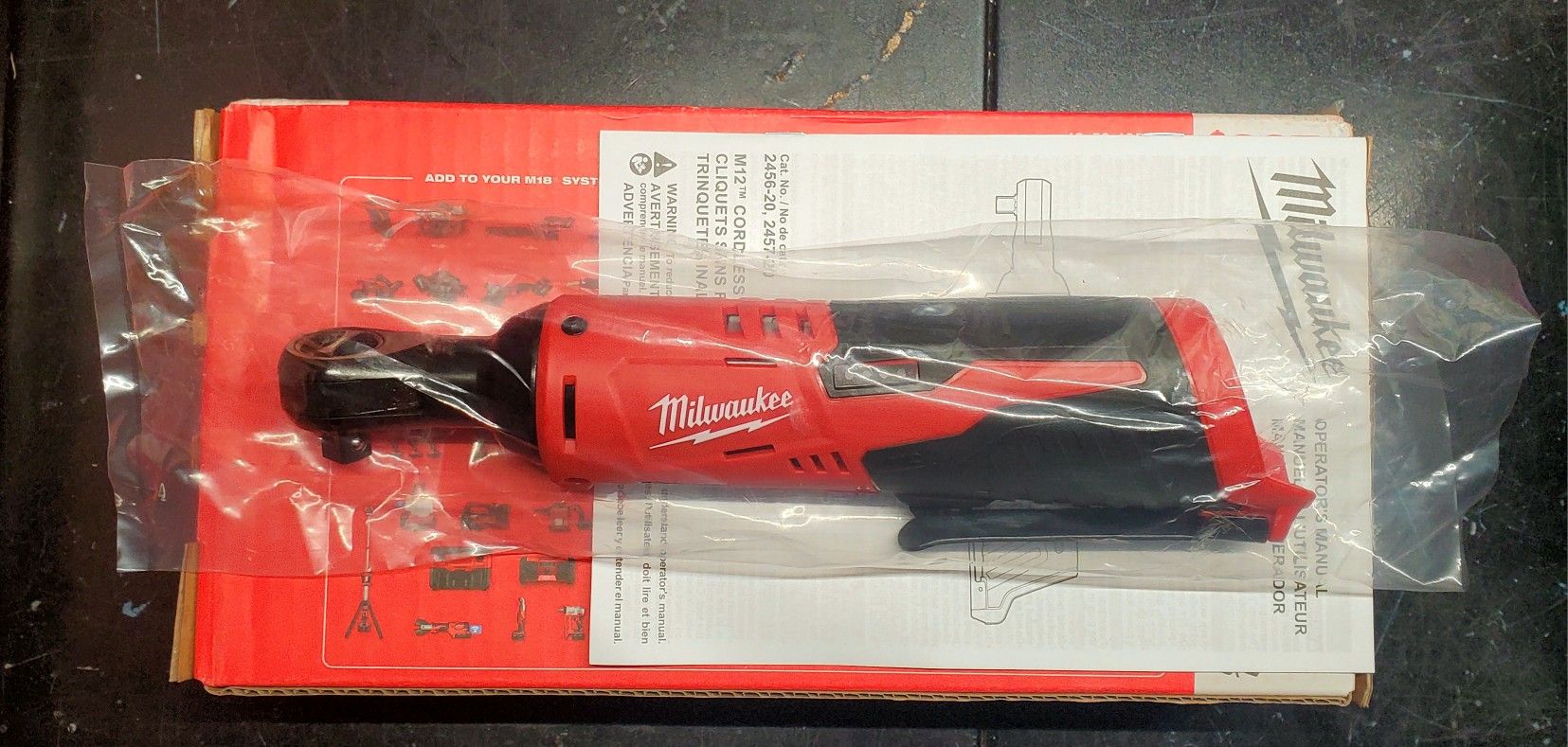 Milwaukee M12 3/8" Ratchet 